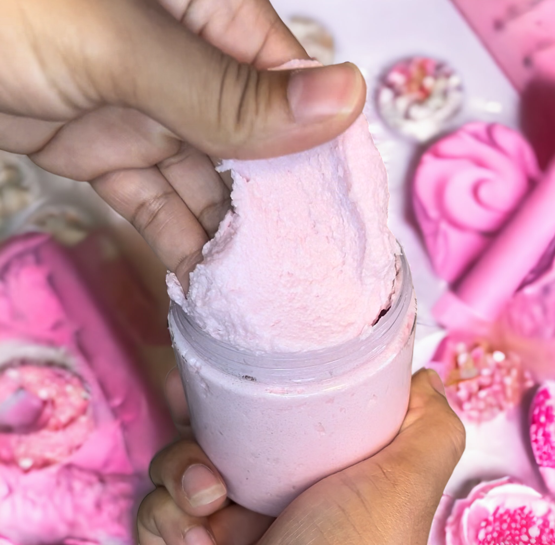 Candyland Foaming Sugar Scrub - Lkluxe.com 